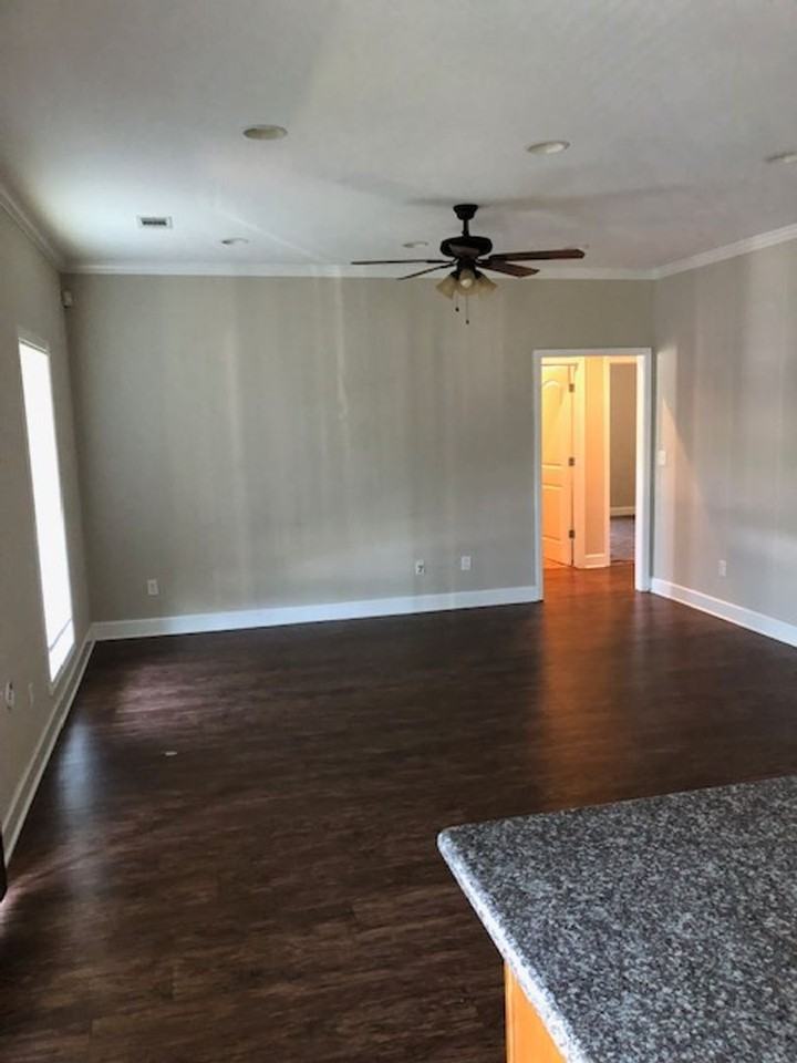 2203 Forest Lake Dr - Photo 2 of 13