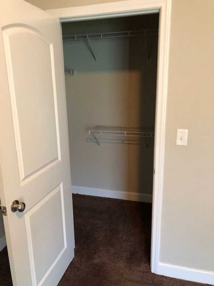 2203 Forest Lake Dr - Photo 5 of 13