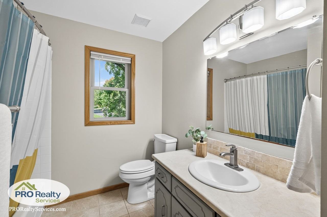 12152 Robin Rd - Photo 7 of 29