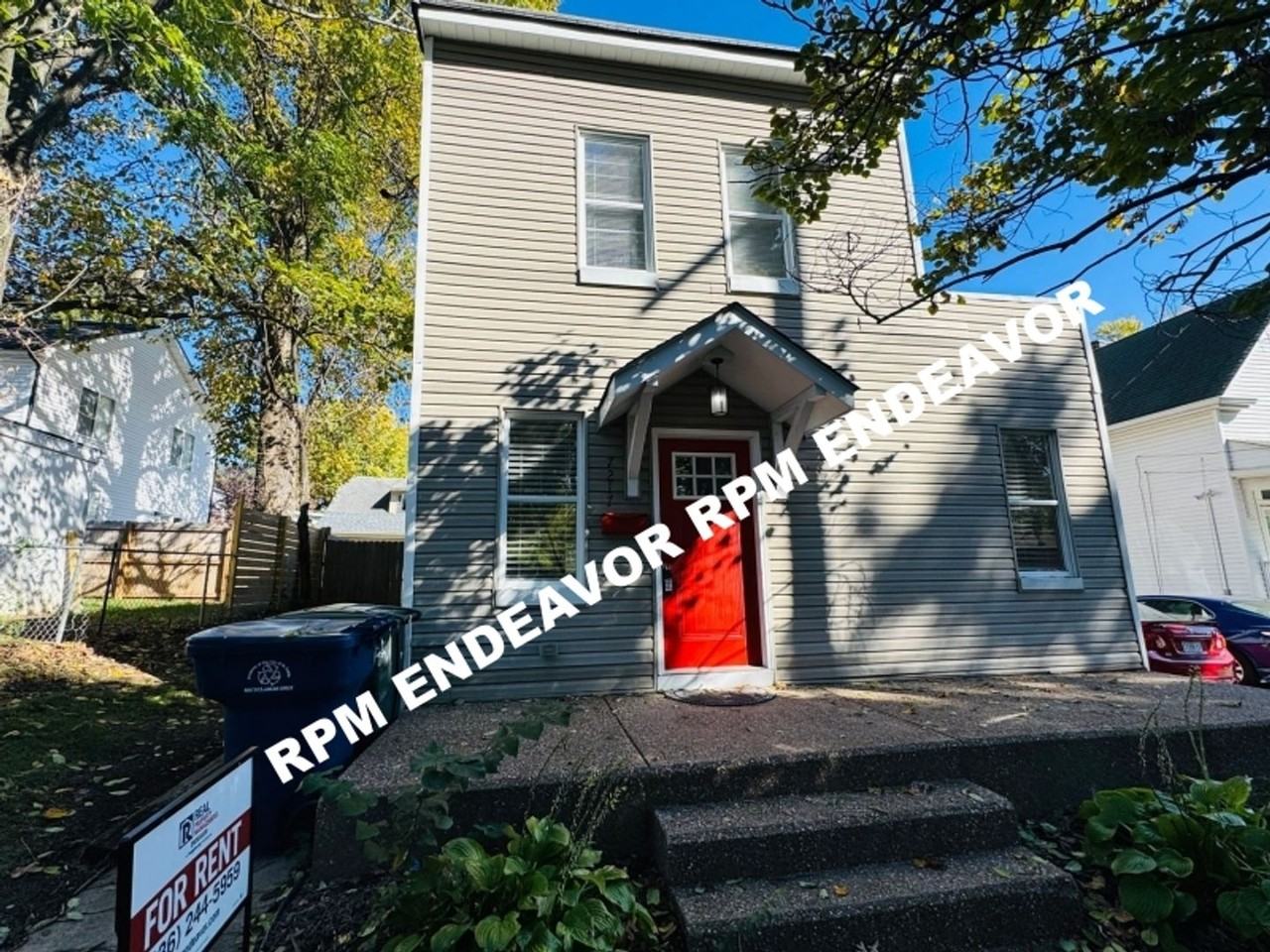7217 Picadilly Ave - Photo 2 of 20