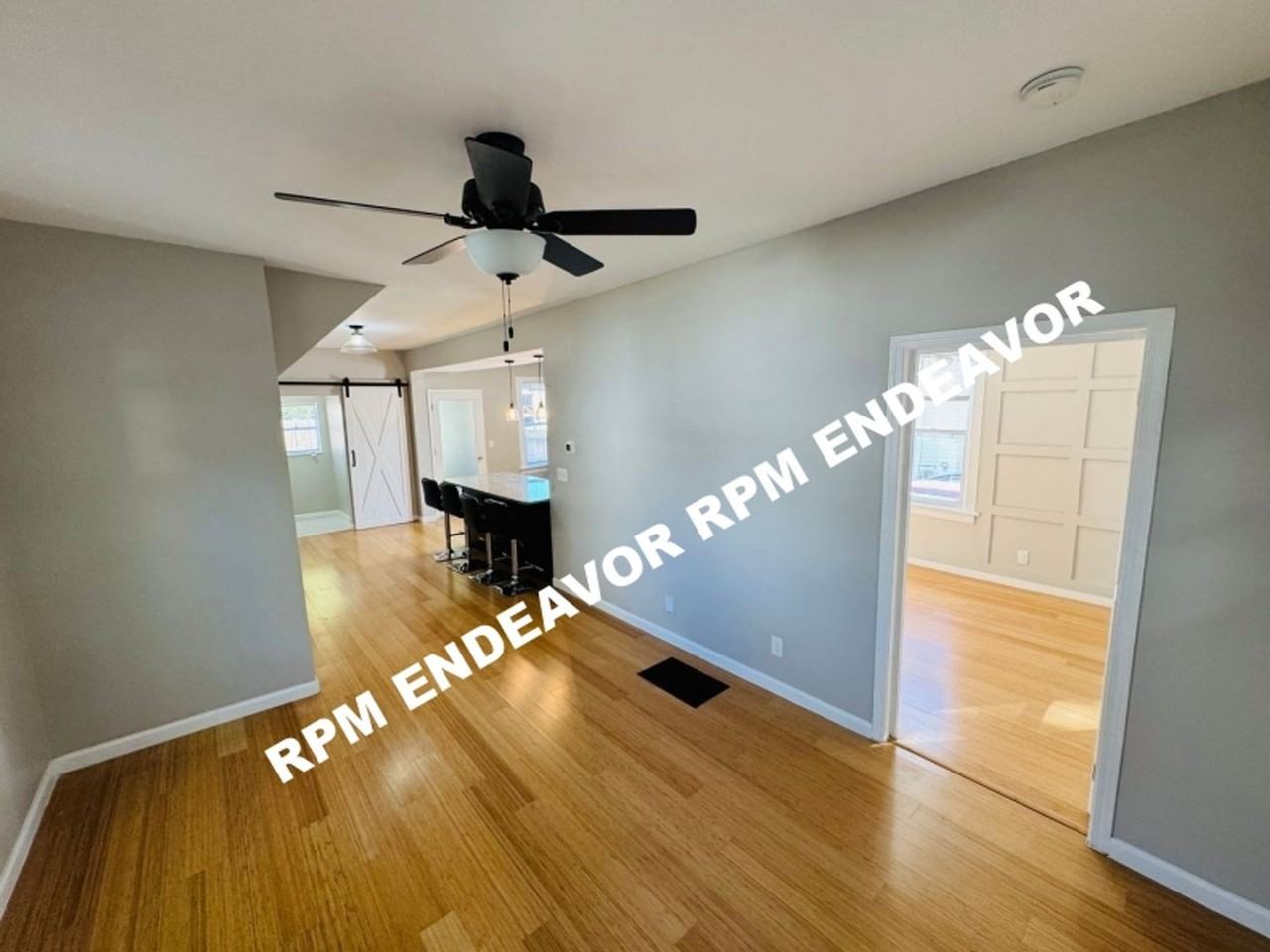 7217 Picadilly Ave - Photo 3 of 20