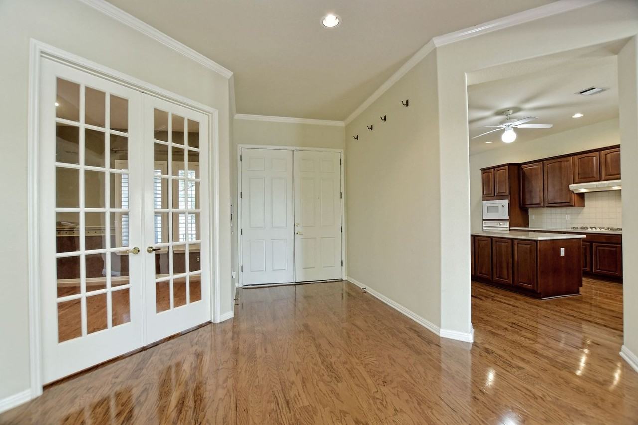 125 Fox Home Ln - Photo 4 of 37