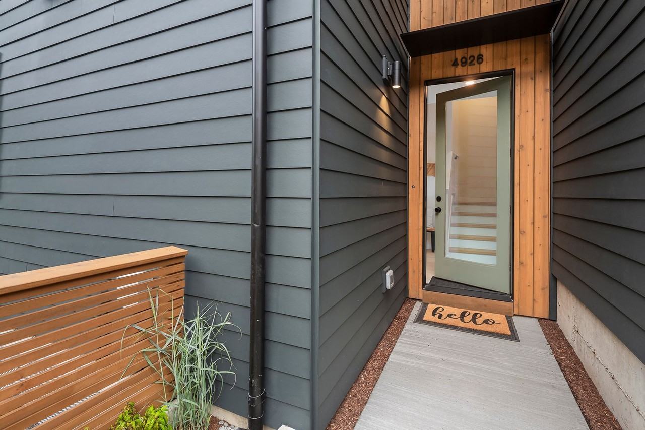 3102 South Hudson Street - Photo 3 of 20