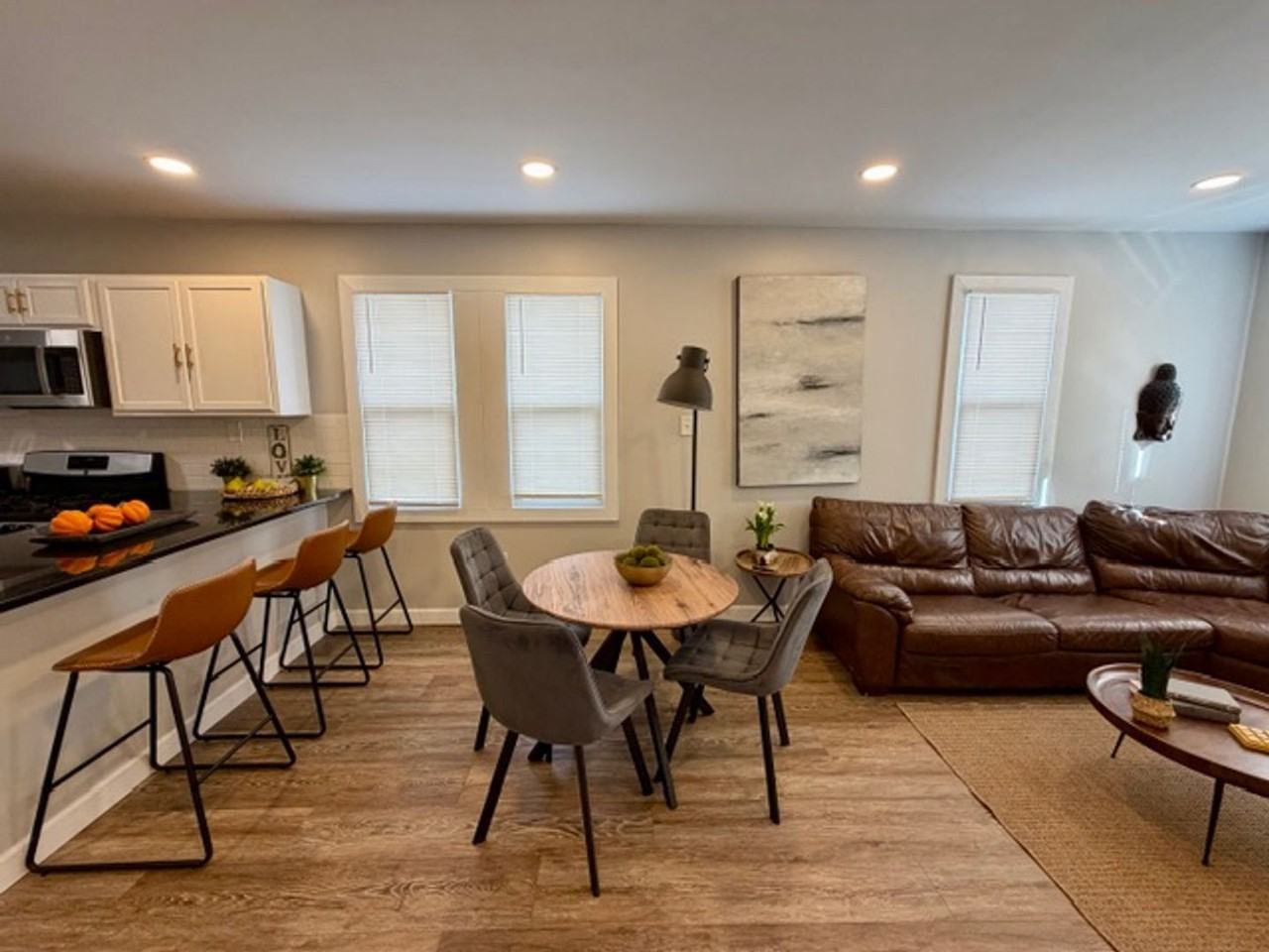 8843 E Canfield St - Photo 7 of 23