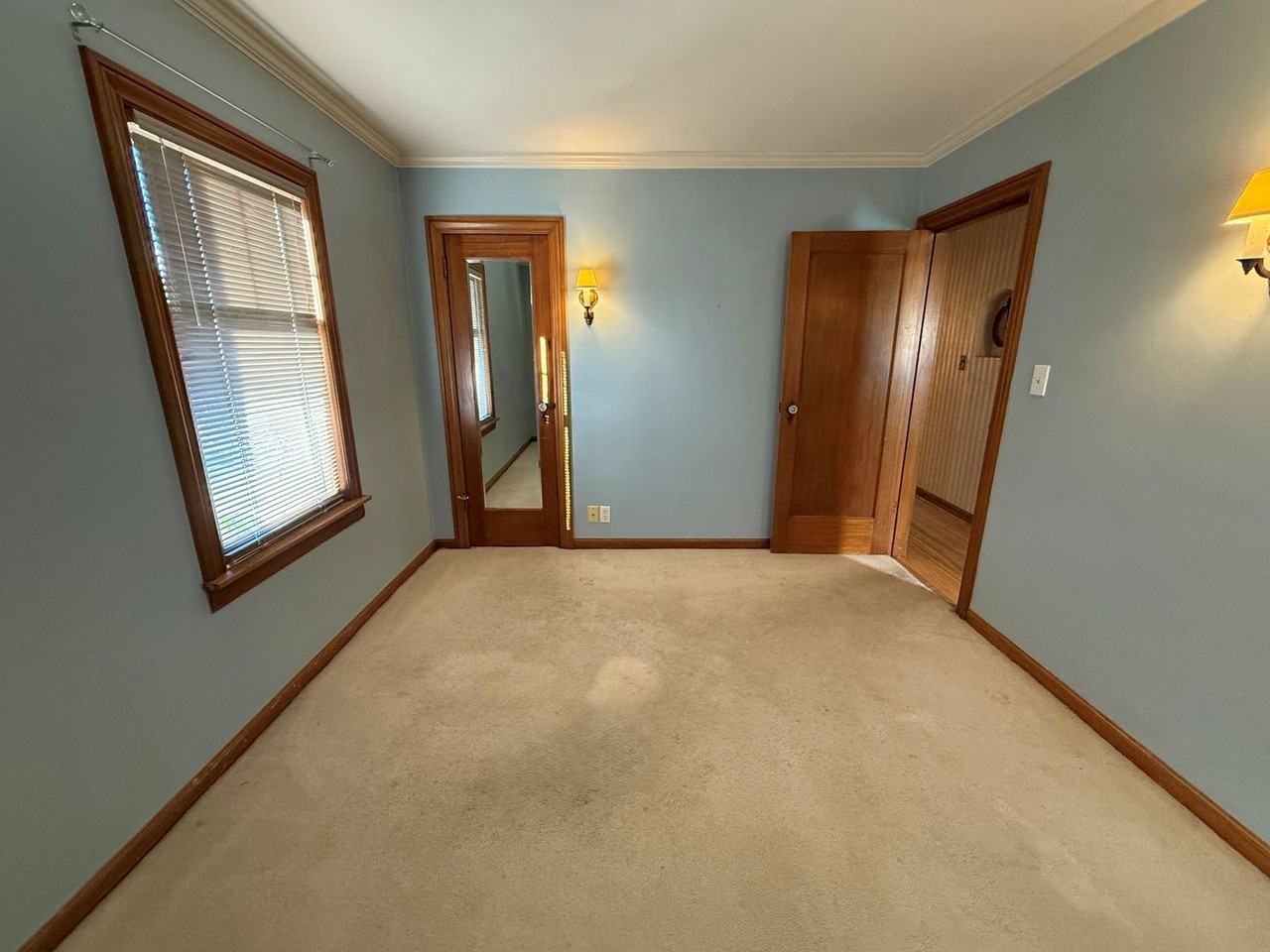 8 Harrison St - Photo 5 of 18