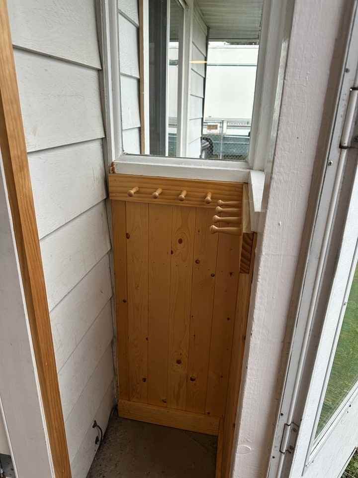 2680 Lovejoy Dr - Photo 3 of 24