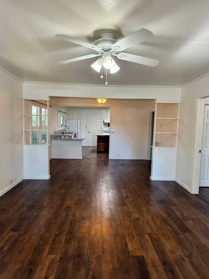 1570 Nord Avenue - Photo 6 of 30