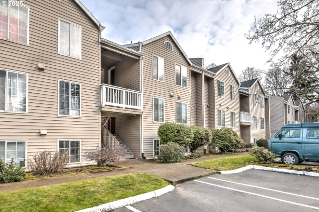 6150 Southwest Alice Lane - Photo 2 of 26