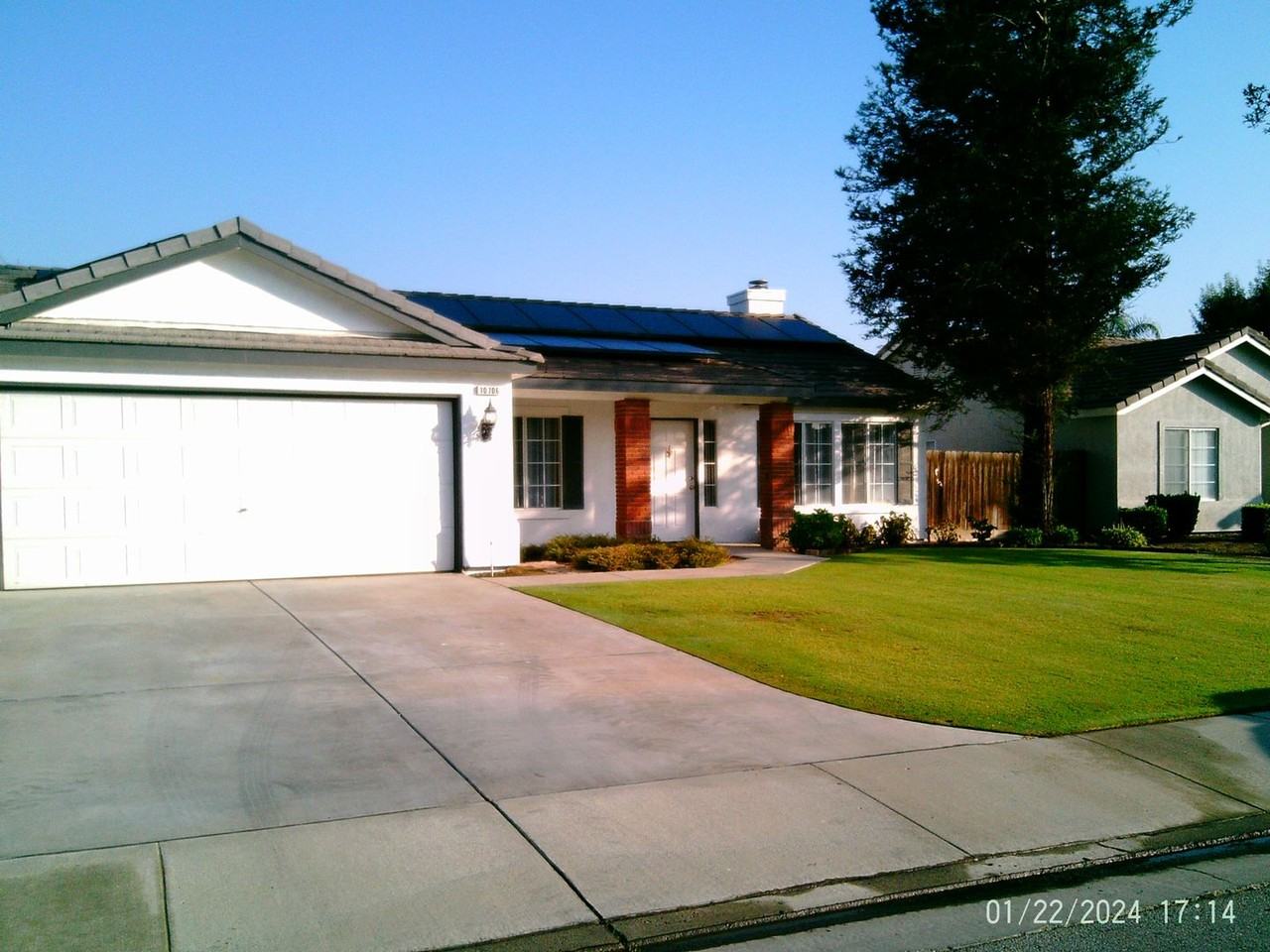 10706 Falling Springs Avenue - Photo 2 of 21