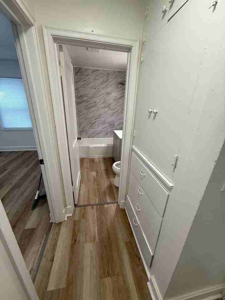 720 W 6th St #A - Photo 6 of 10