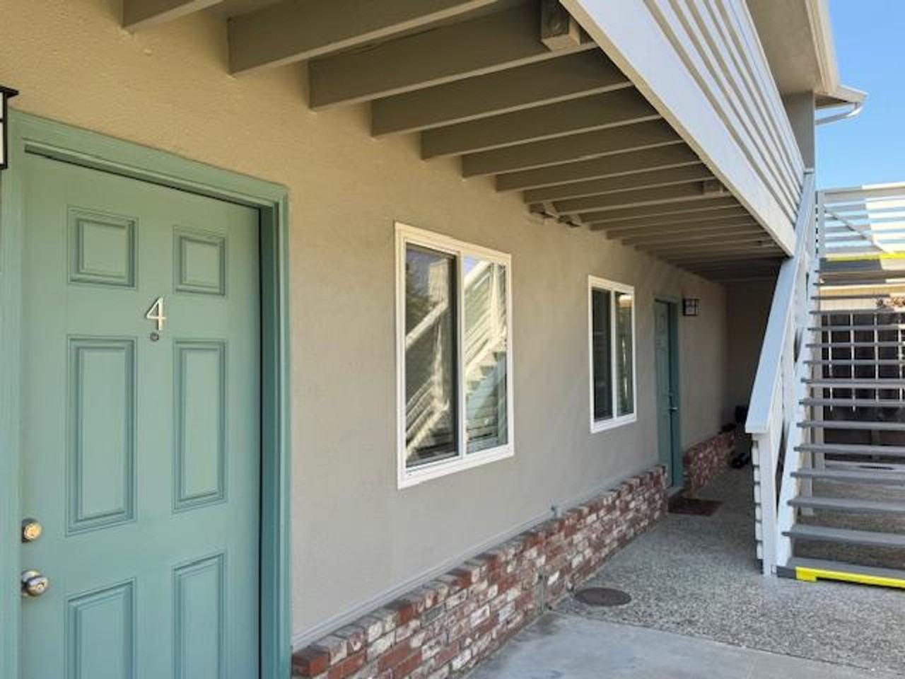 Welcome home to 233/235 Carmel Avenue, Marina! - Photo 7 of 13