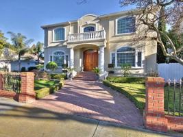 featured image of 738 Palmera Ct