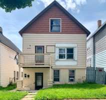 featured image of 2535 S 9th Pl