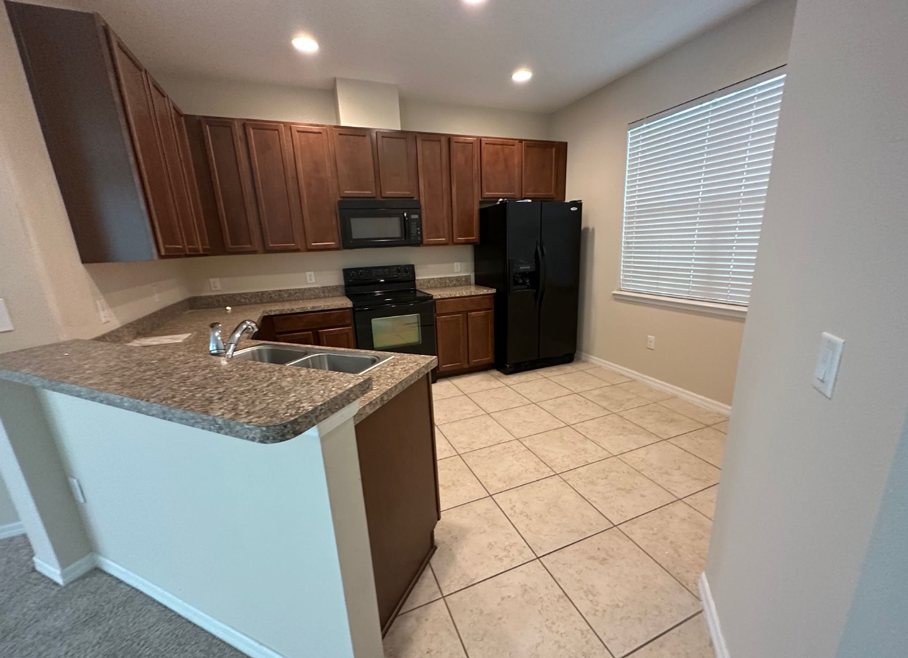 8265 Maritime Flag Street - Photo 5 of 16