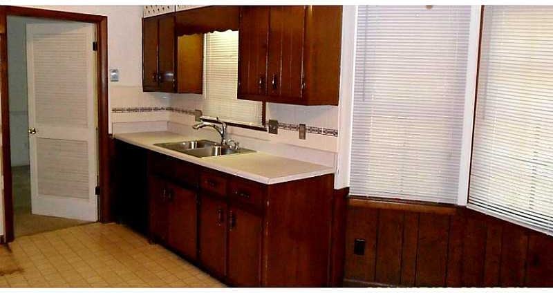 4829 Woodhurst Way - Photo 2 of 10