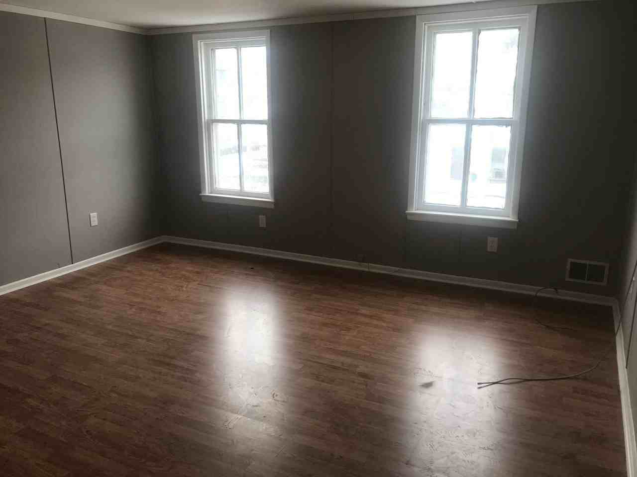 37 South Front Street - Photo 6 of 14