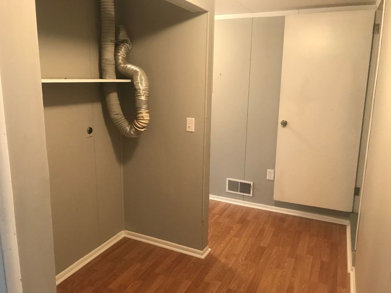 37 South Front Street - Photo 7 of 14