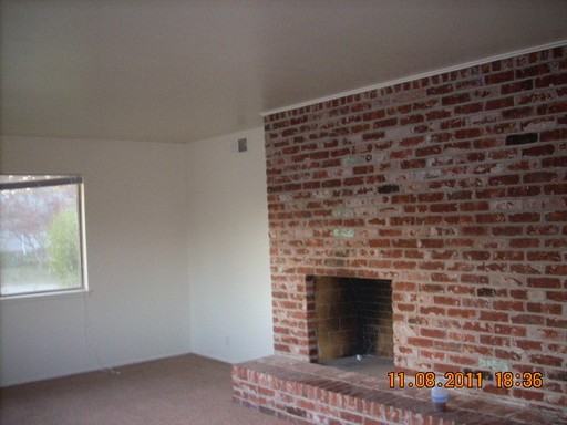 1851 60th Ave - Photo 3 of 9