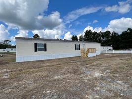 featured image of 18 Mcadam Dr