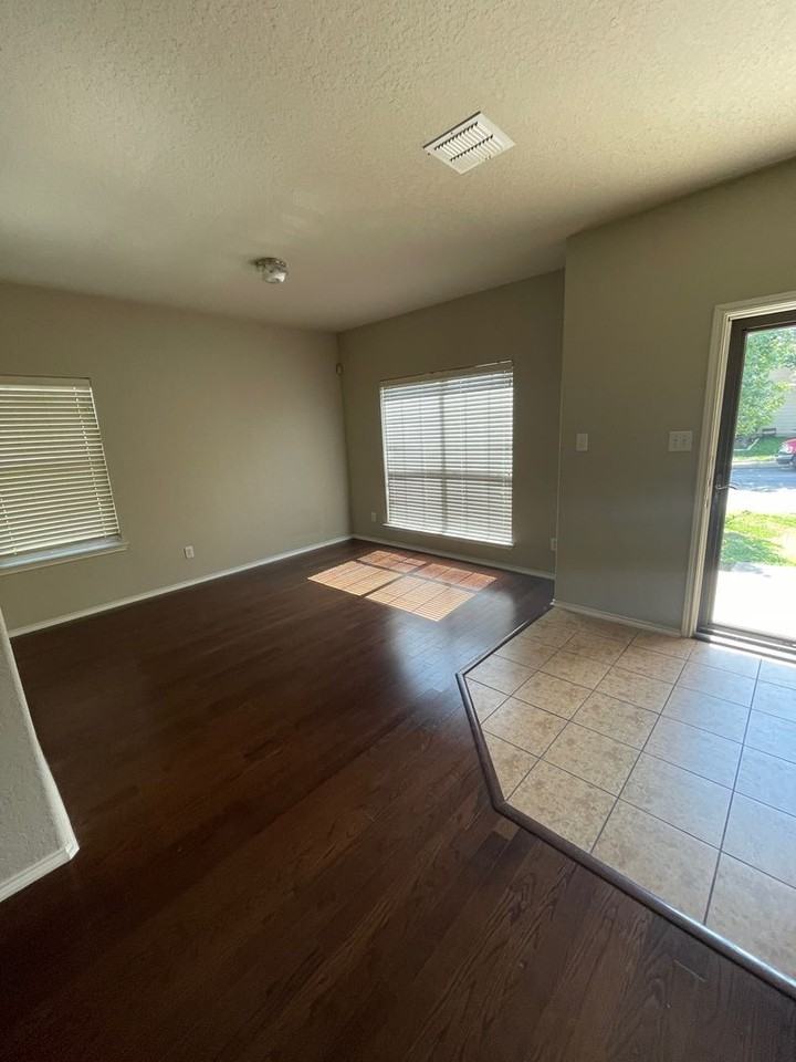 8202 Puente - Photo 4 of 19
