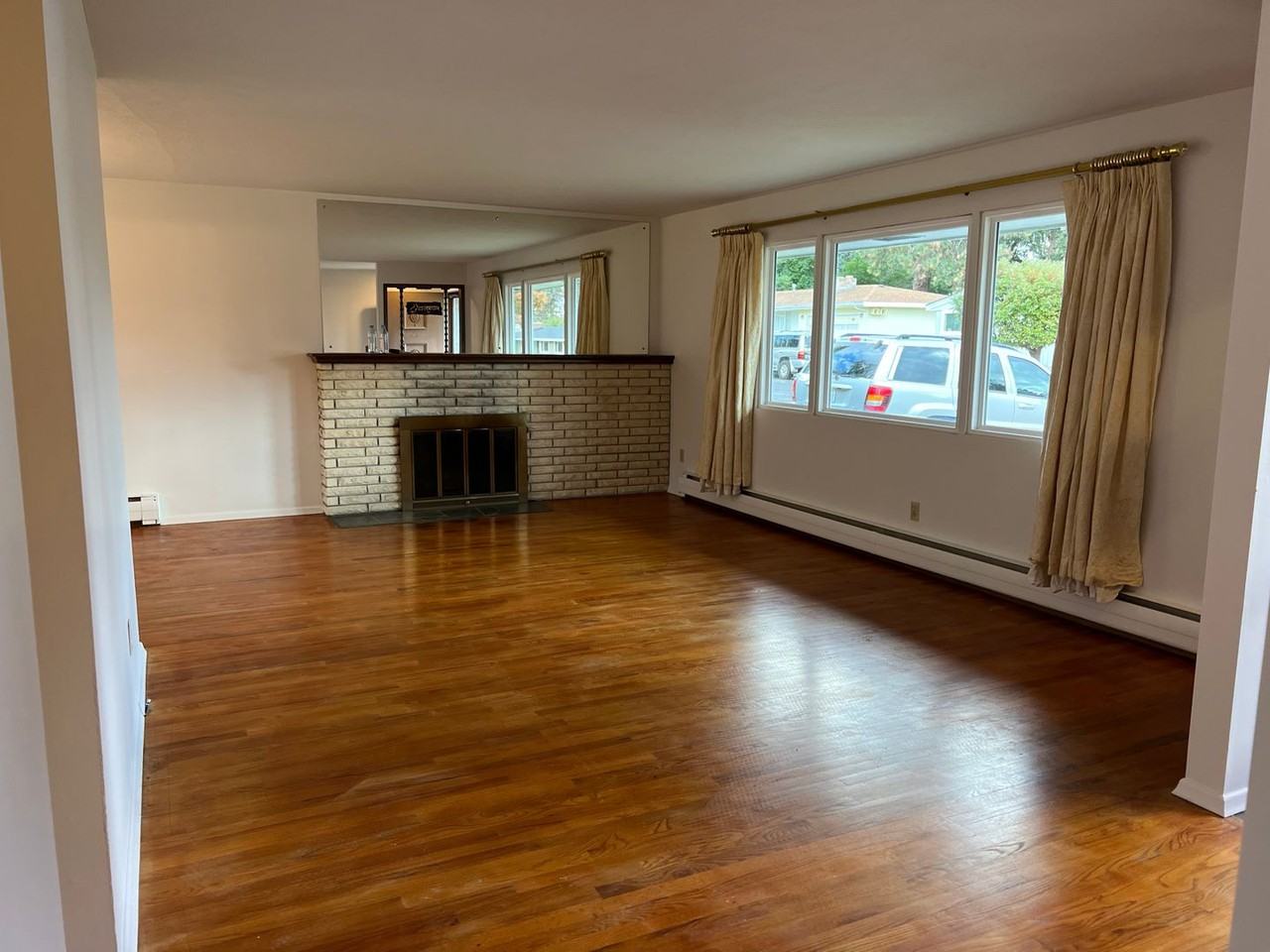 3728 W Delbert Ave - Photo 5 of 46