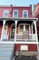 featured image of 736 E Marion St