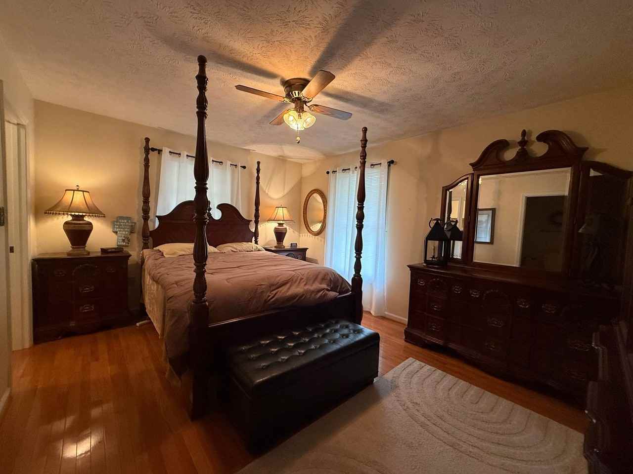 125 New Hope Rd - Photo 6 of 32