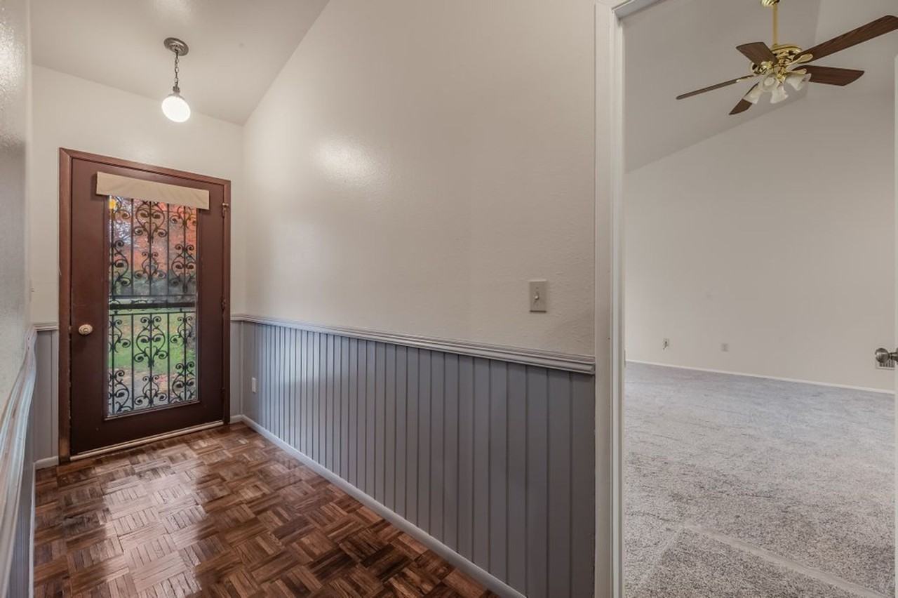 2913 West Fisher Avenue - Photo 3 of 20