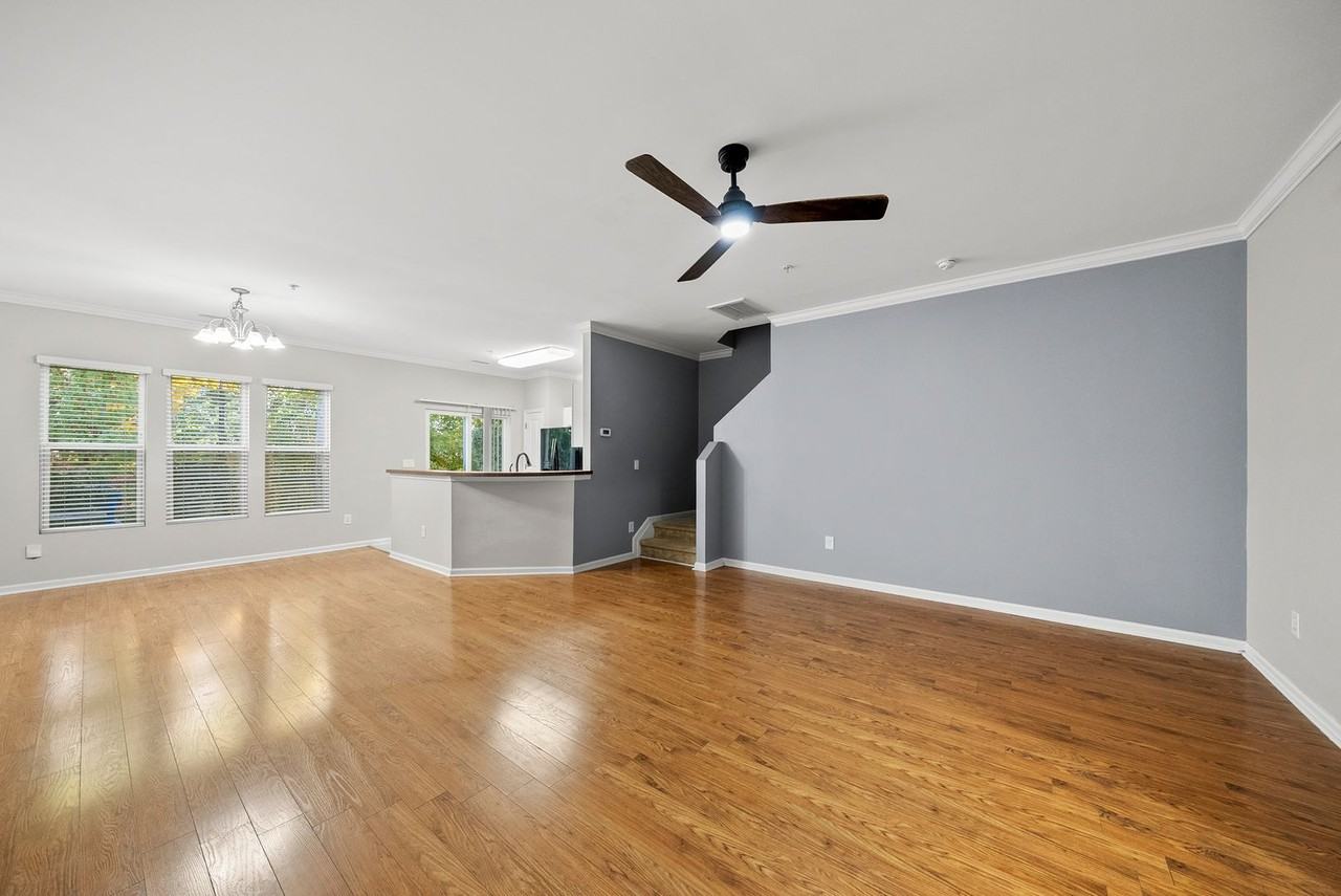 8341 Hollister Hills Dr - Photo 7 of 30