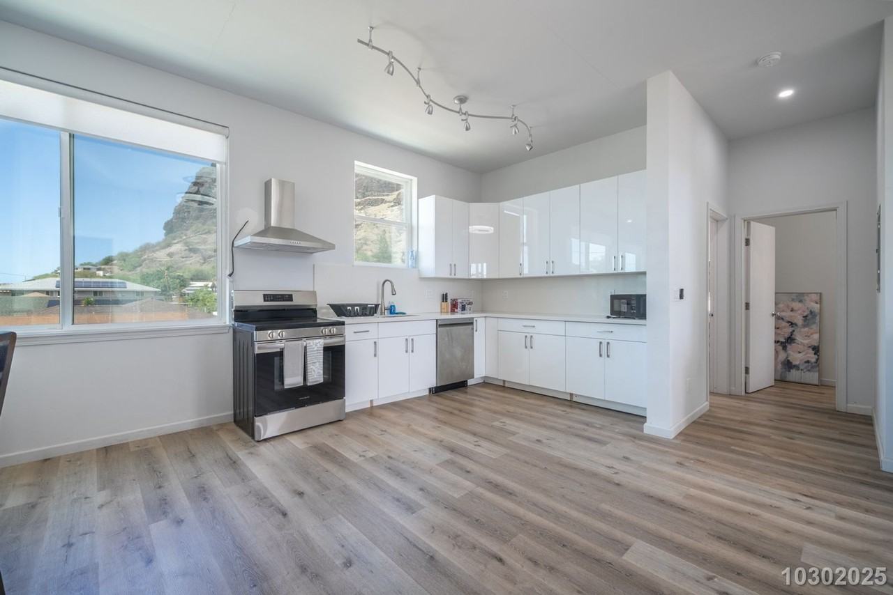 87-1450 Farrington Highway #C - Photo 7 of 22