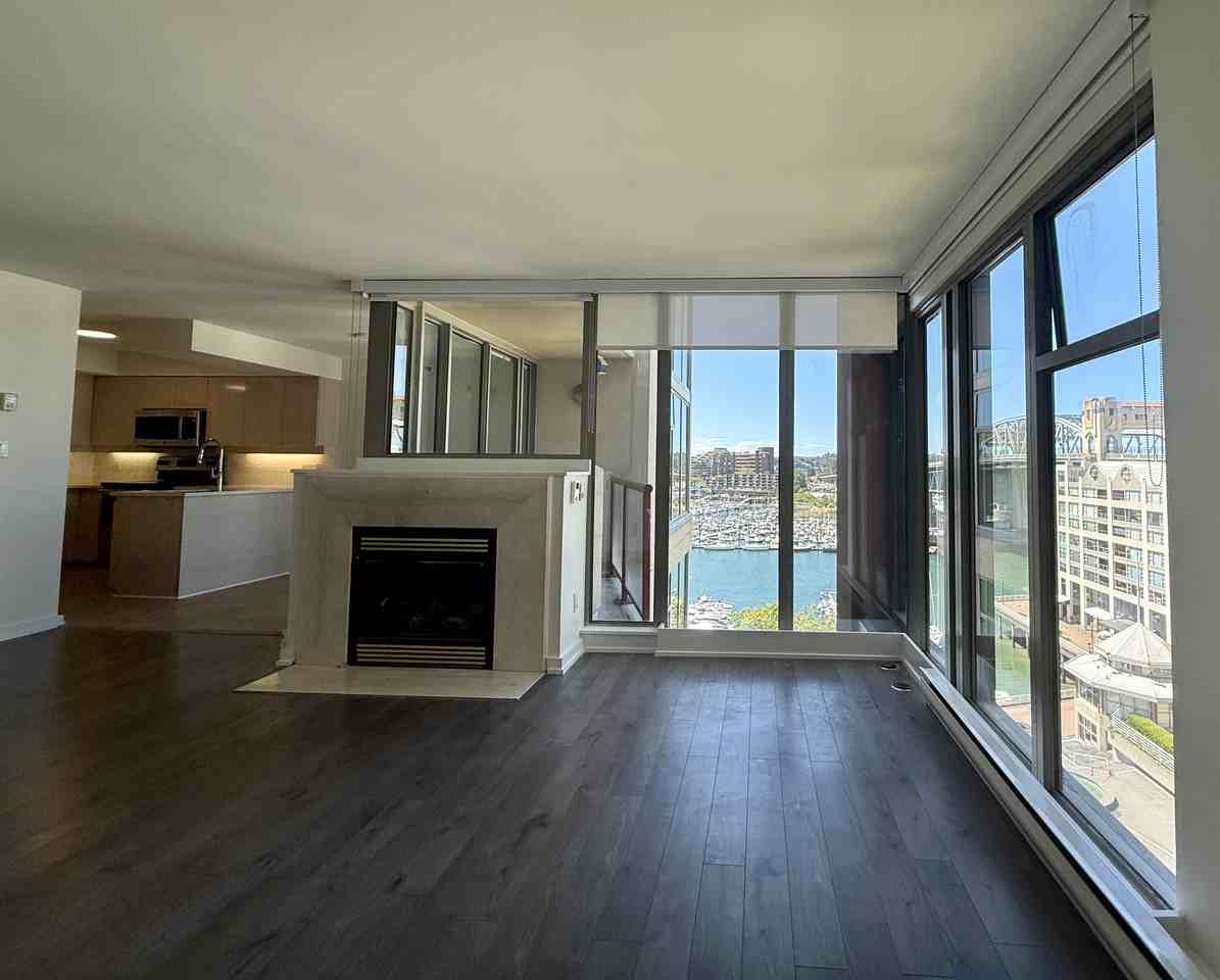 990 Beach Avenue #903 - Photo 6 of 22