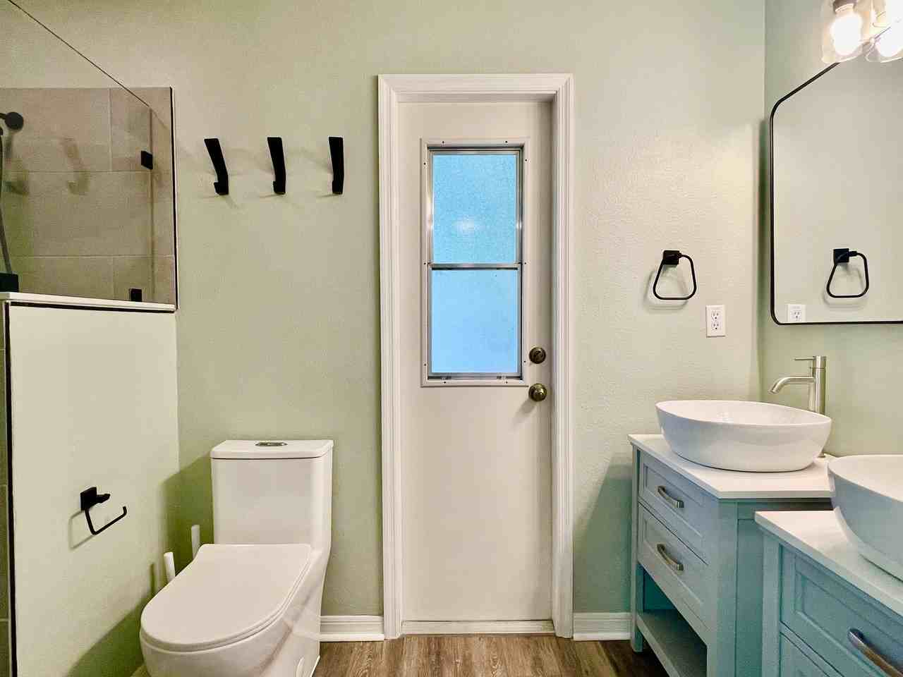 705 Sunburst Cove Lane - Photo 5 of 22