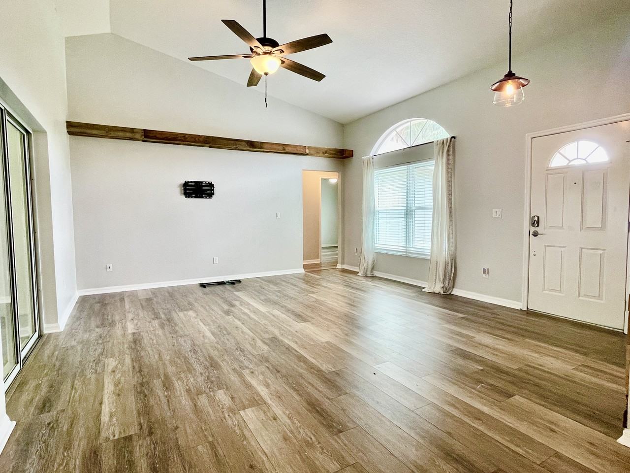 705 Sunburst Cove Lane - Photo 6 of 22