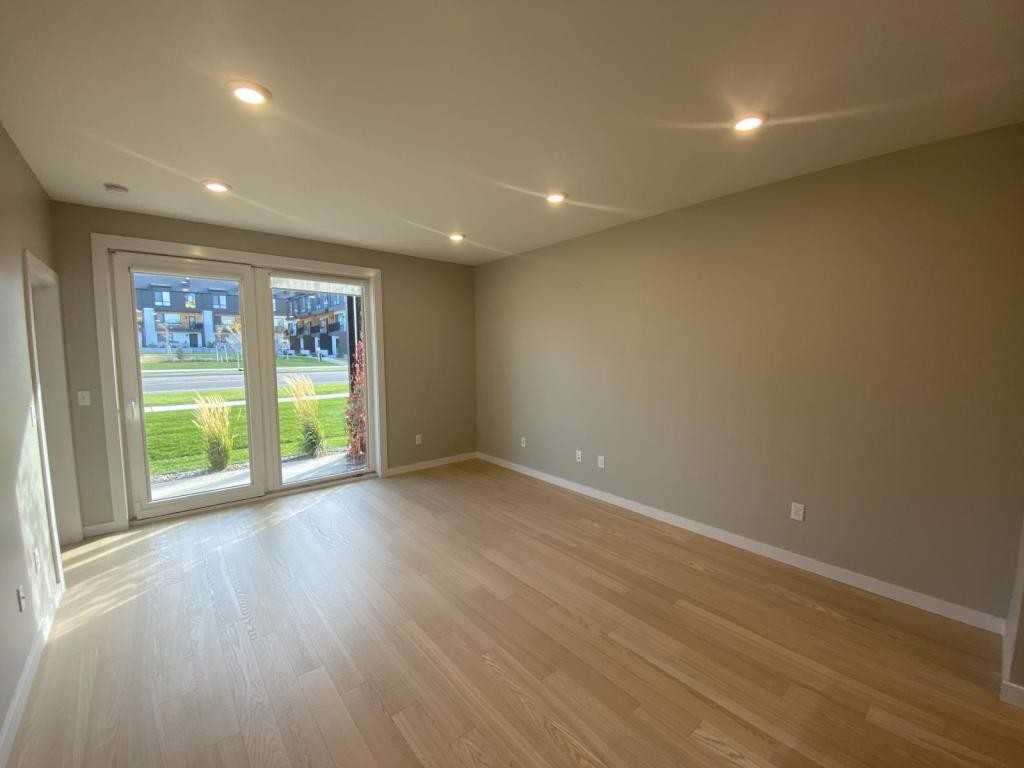 476 Enterprise Boulevard - Photo 3 of 13