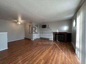4501 Boardwalk Dr #Q158 - Photo 1 of 1