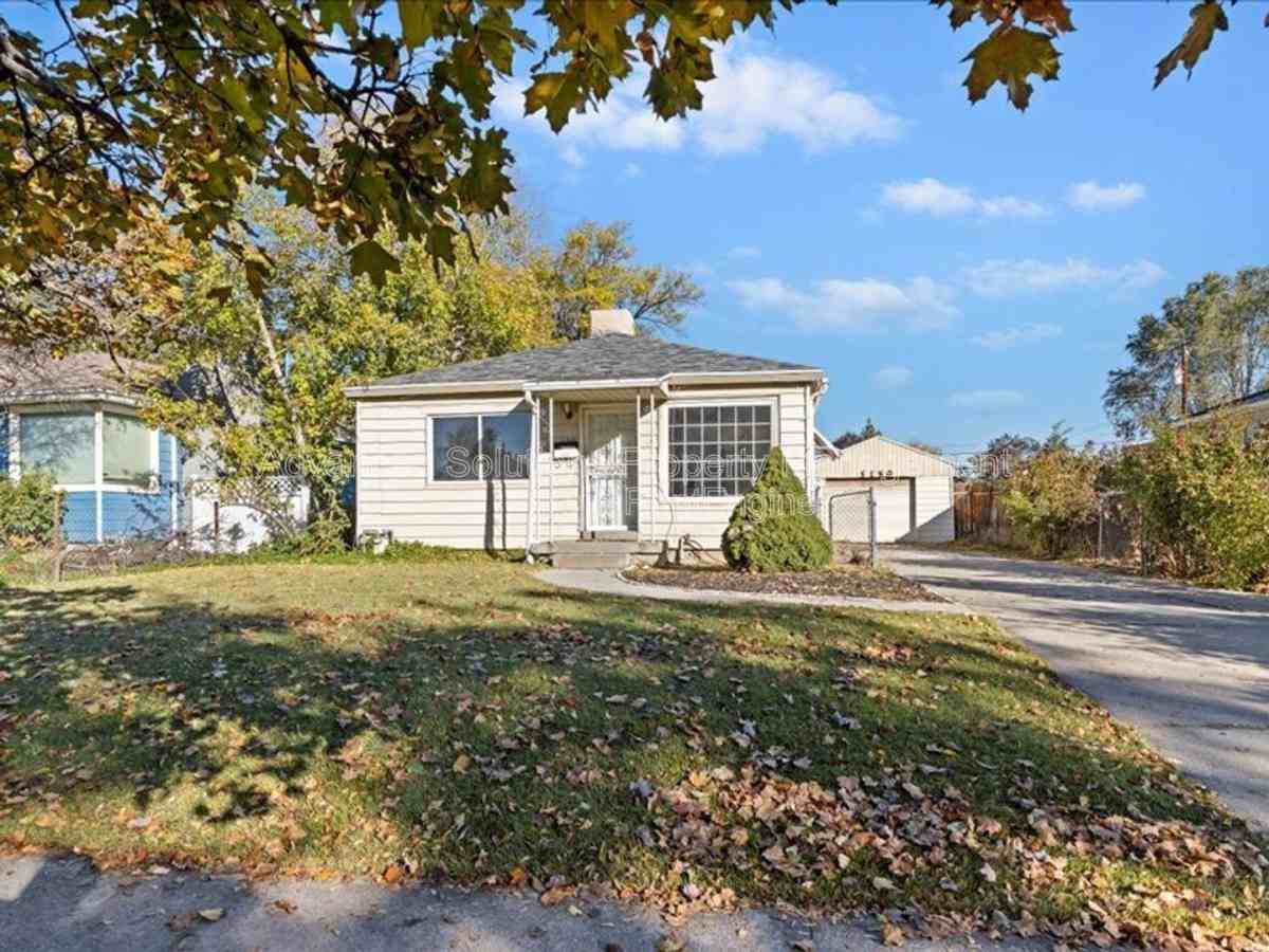 1150 West Simondi Avenue - Photo 2 of 10