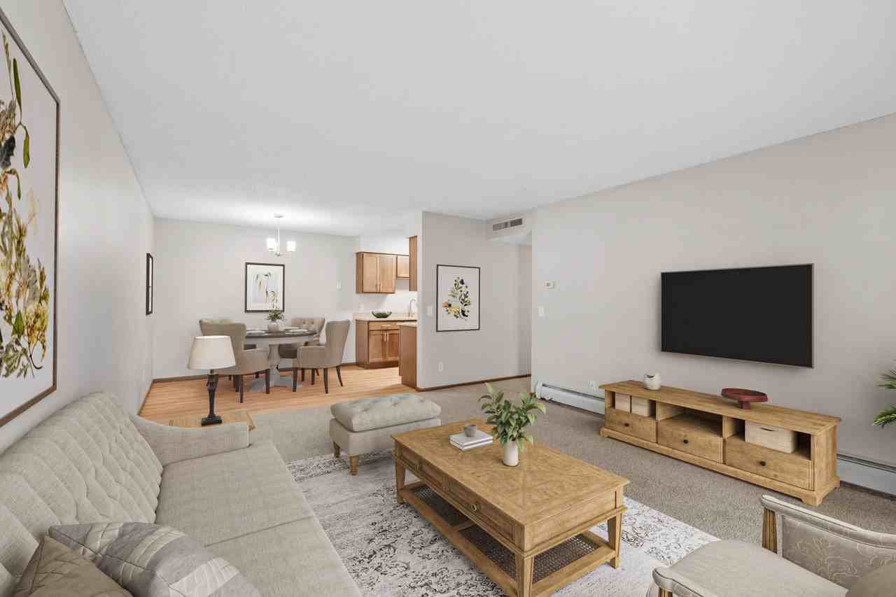 Oakwood - Photo 3 of 16