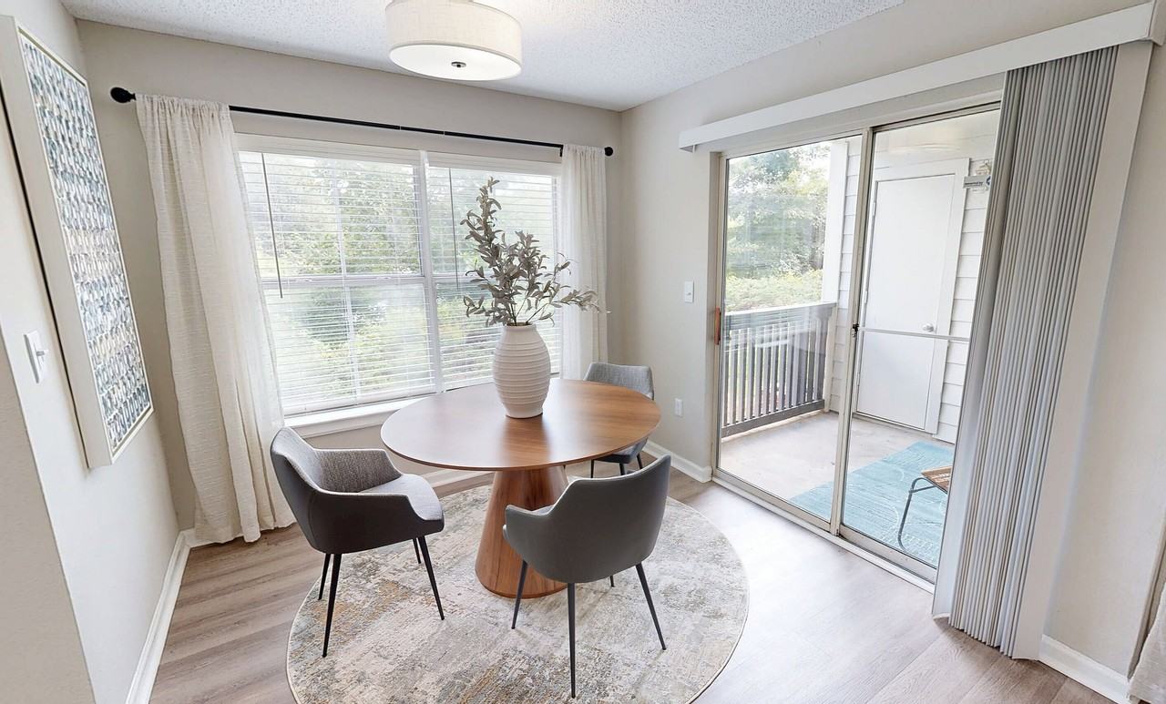 1250 West Apartments - Photo 4 of 50