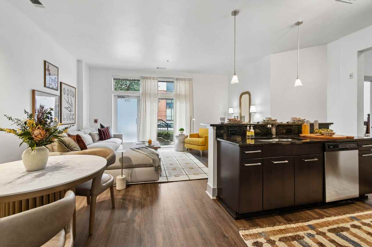 The Porter Brewers Hill - Photo 2 of 46