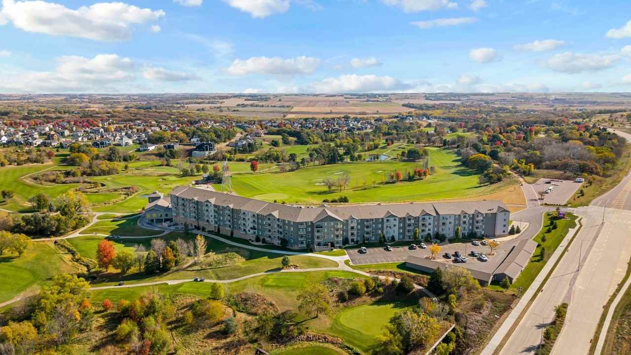 The Bluffs at Willow Run - Photo 5 of 50