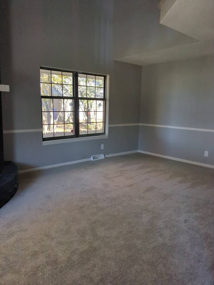 3305 S Oxford Ave - Photo 7 of 15