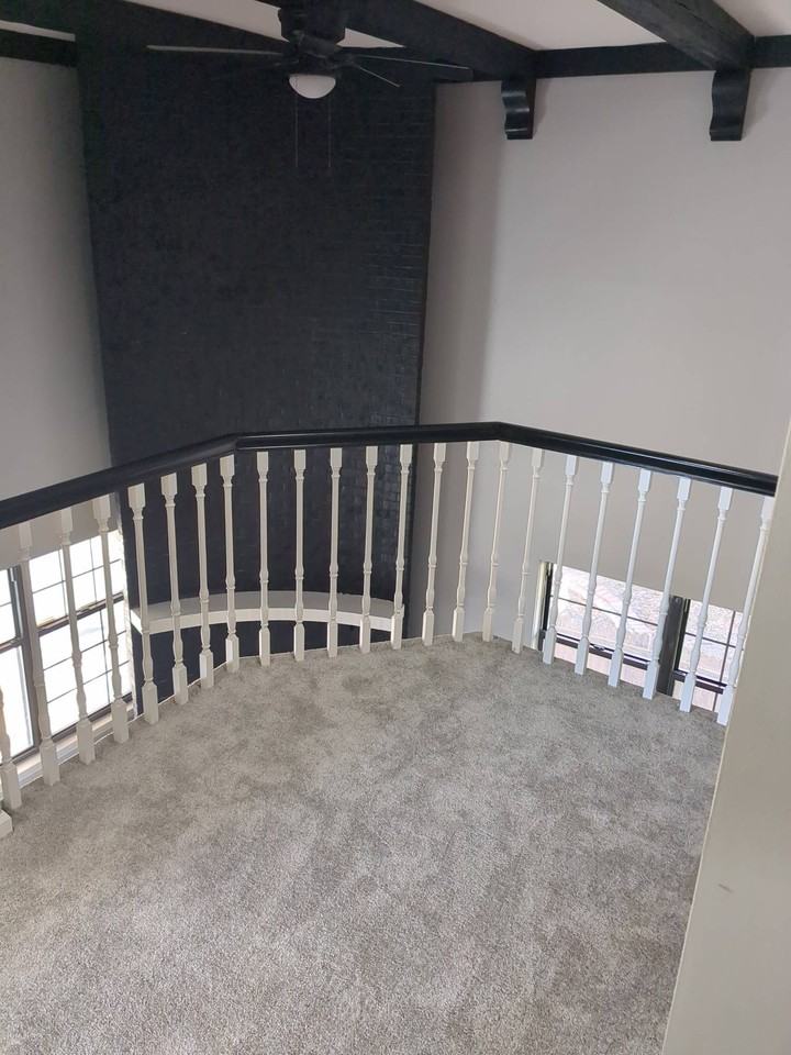 3305 S Oxford Ave - Photo 4 of 15