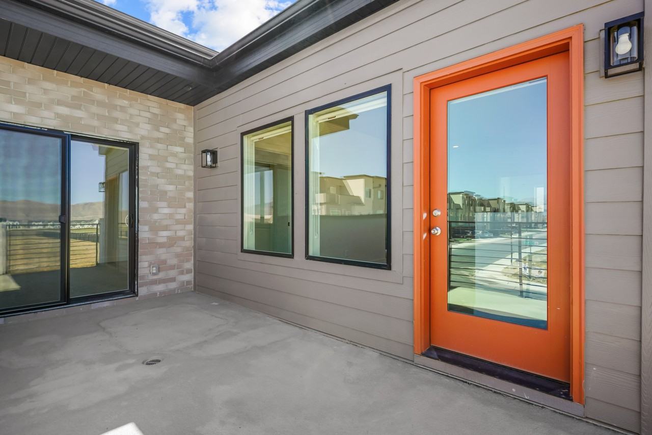 489 Wn #27 - Photo 5 of 41