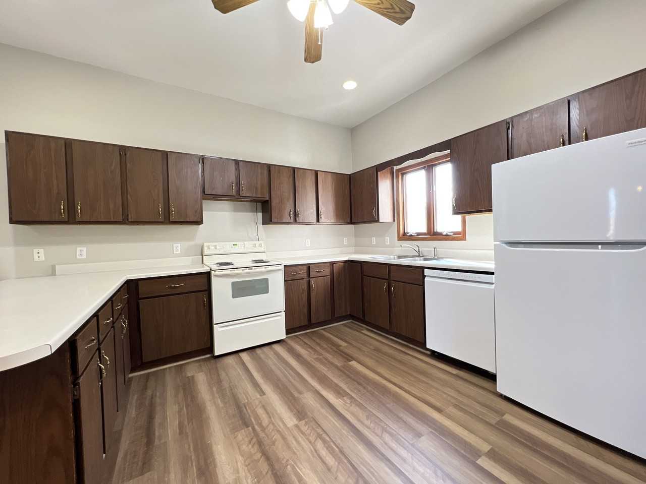 2901 Muscatine Street #1 - Photo 4 of 12