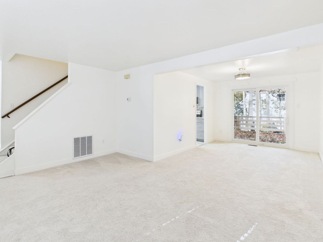 13102 Morning Hill Lane - Photo 5 of 36