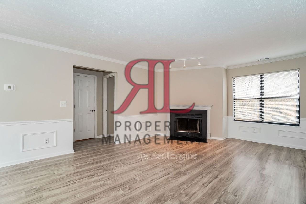 2733 Greystone Dr #D - Photo 5 of 21