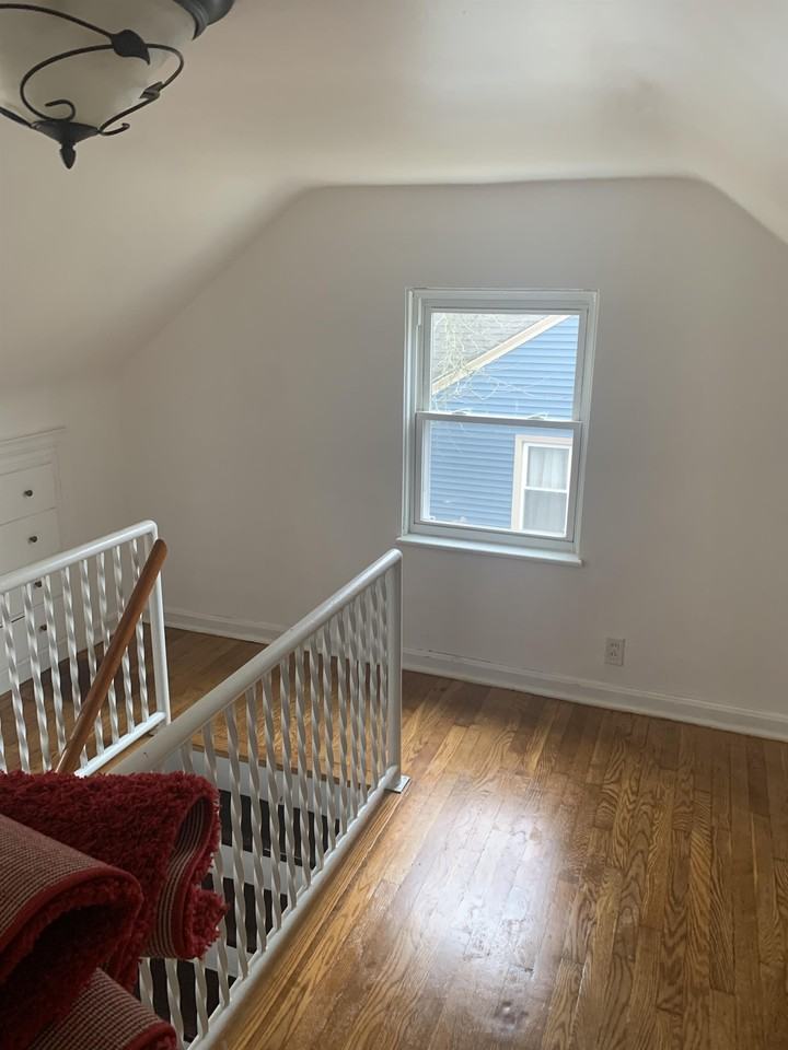 131 S Forest Ave - Photo 7 of 20