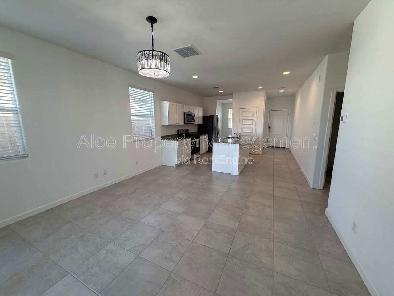 40060 W Hillman Dr - Photo 7 of 18