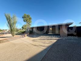 featured image of 6950 E Hawthorne St