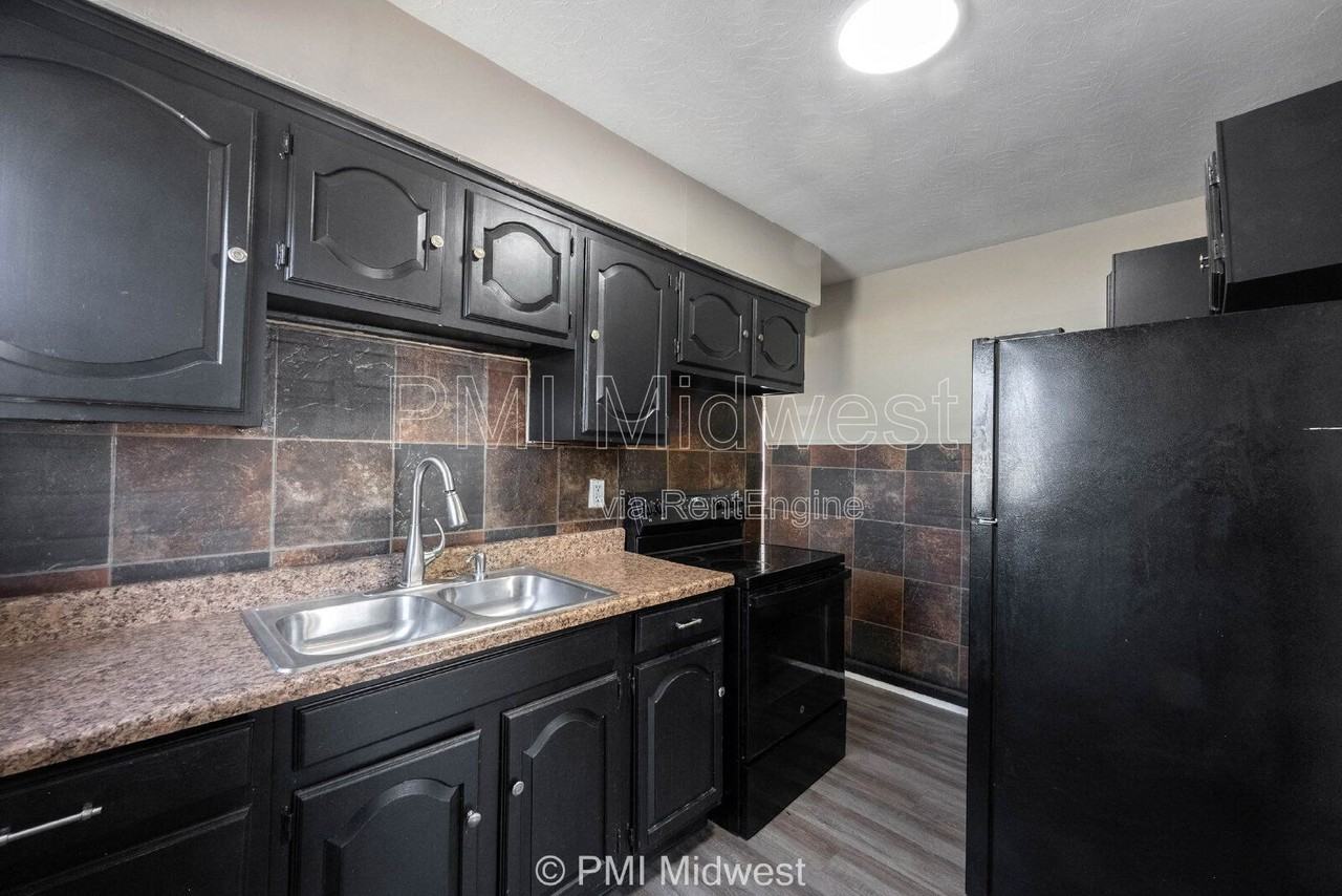 1937 King Ave - Photo 6 of 16